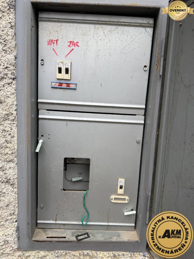 IMgaráž Zlatý Potok Zvolen