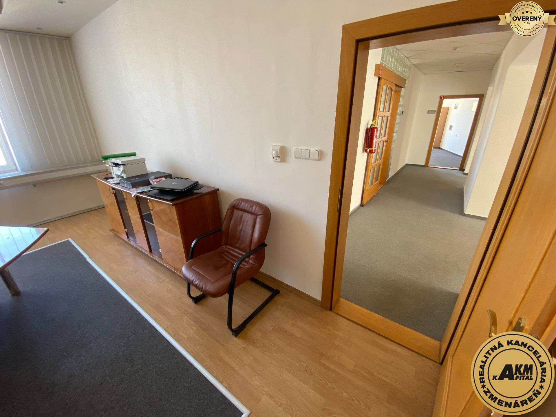 Priestory pre firmu PRENÁJOM_AKM.JPG
