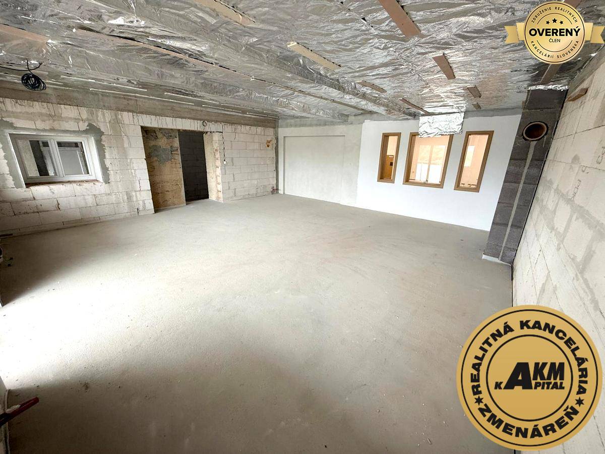 Polyfunkčné priestory Podborová