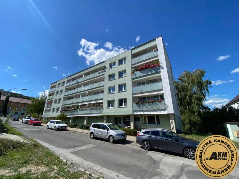 3 izbový byt predaj Zvolen Sekier