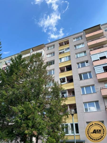 predaj 2,5 izbový byt Zvolen - Zlatý potok 