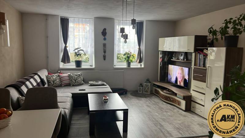 Rodinný dom na predaj Zvolen - Dobrá Niva 