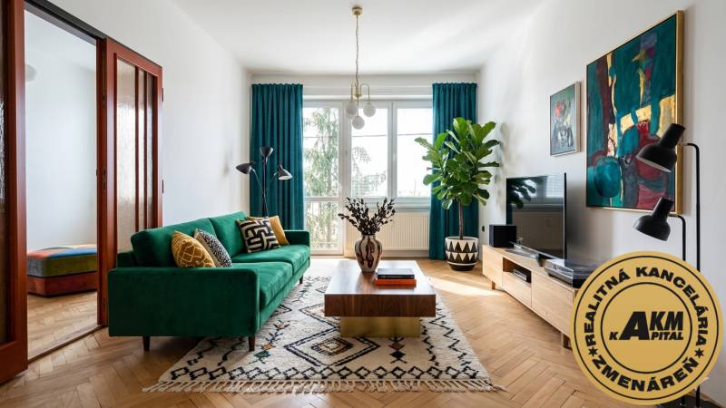 predaj 3 izbový tehlový byt Zvolen